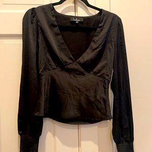 Never worn lulus black blouse